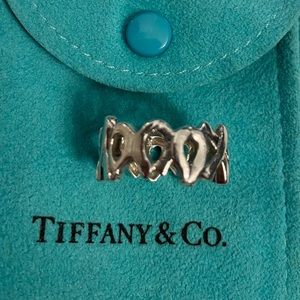 Vintage Tiffany & Co Silver Hugs & Kisses Ring
